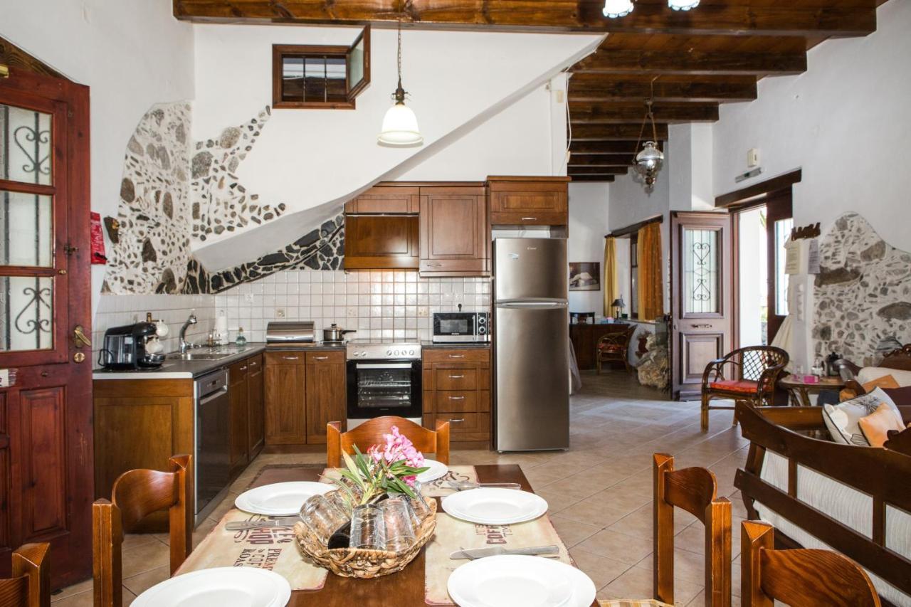 Pericles Beach Villa กิสเซมอส ภายนอก รูปภาพ