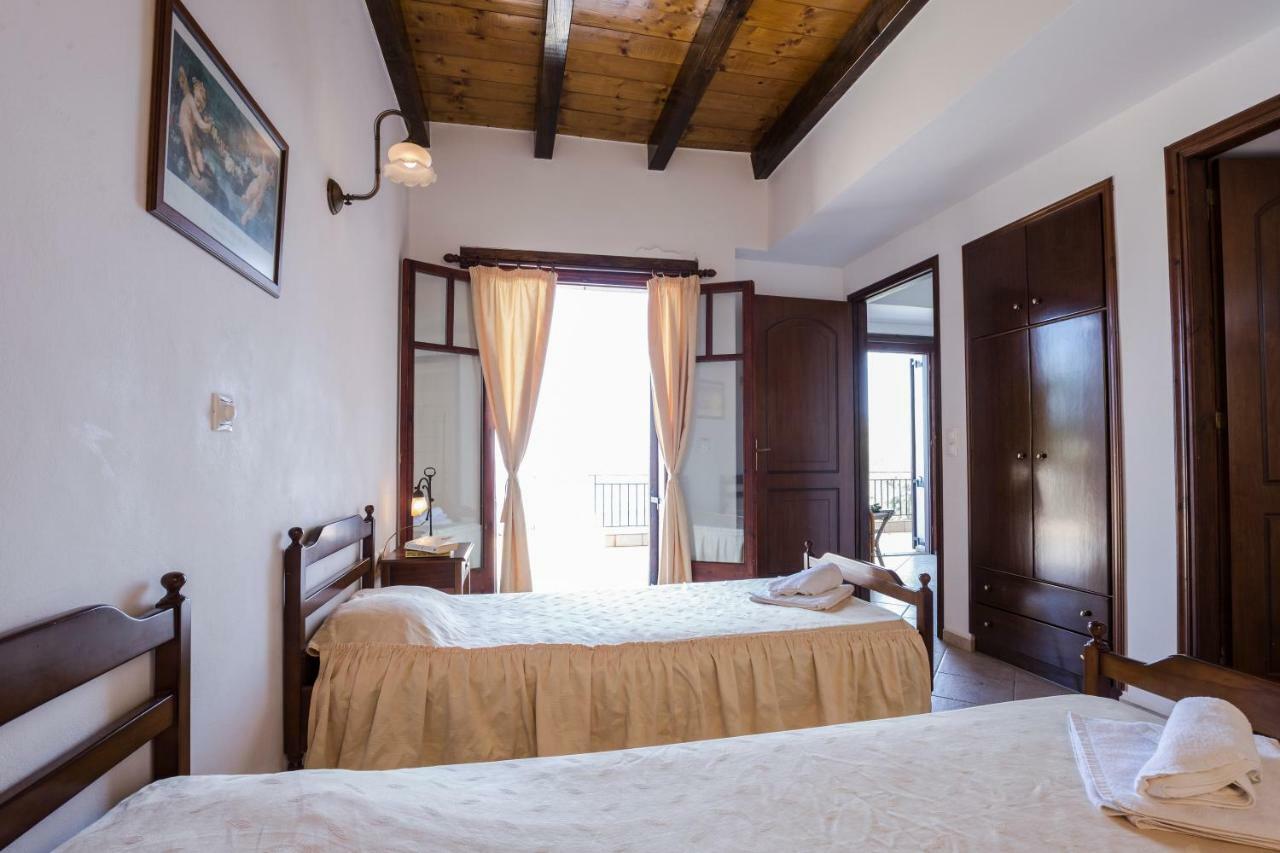 Pericles Beach Villa กิสเซมอส ภายนอก รูปภาพ